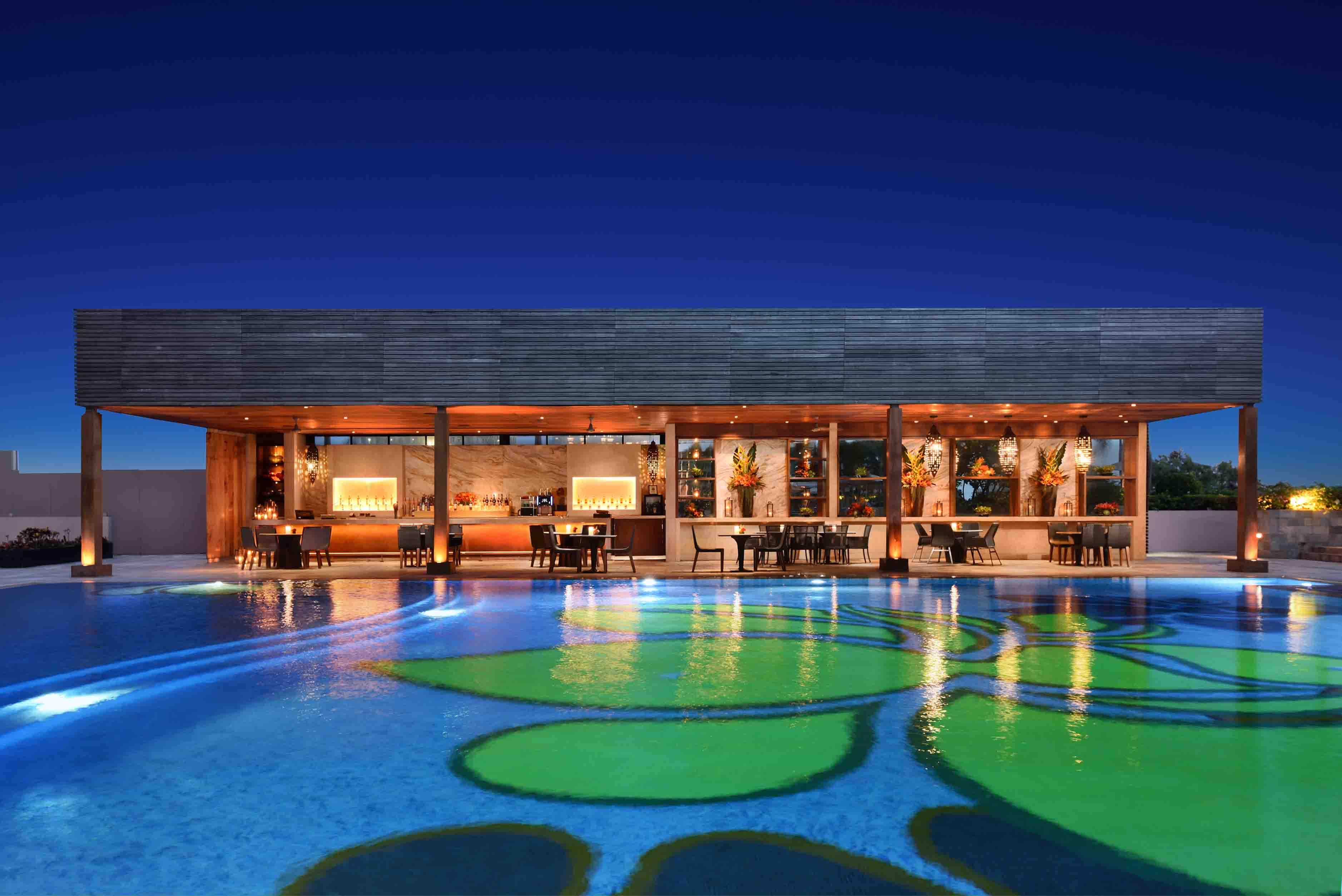 Solaire Resort y Casino Paranaque City Exterior foto